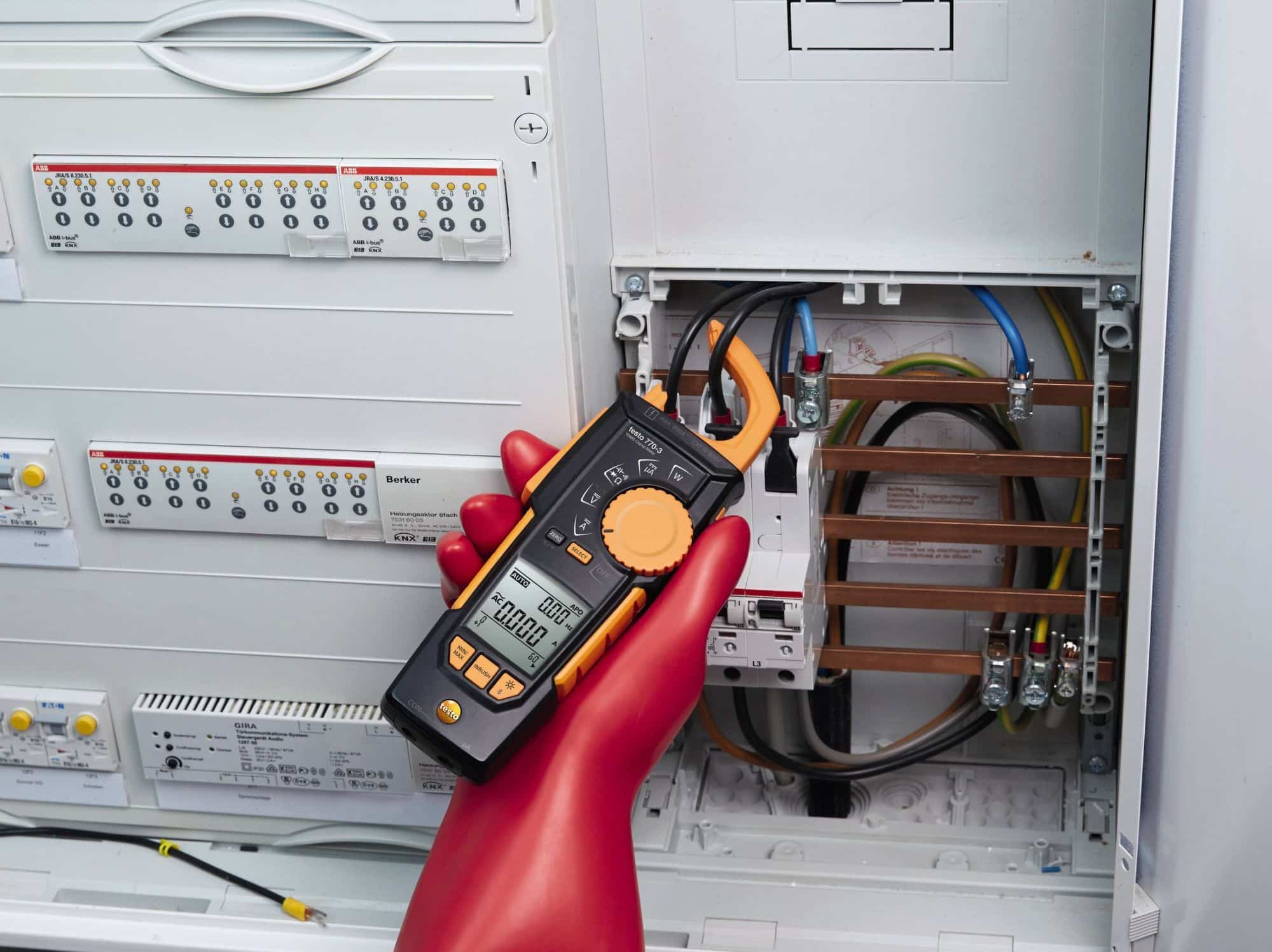 testo 770-3 - TRMS Clamp meter with Bluetooth - Image 5