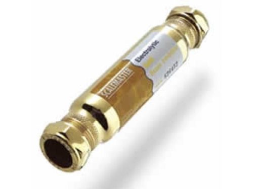 22 mm Scalemaster Electrolytic Gold scale inhibitor with brass compression fittings, cylindrical silver body, and gold product label for in-line limescale prevention in plumbing systems.