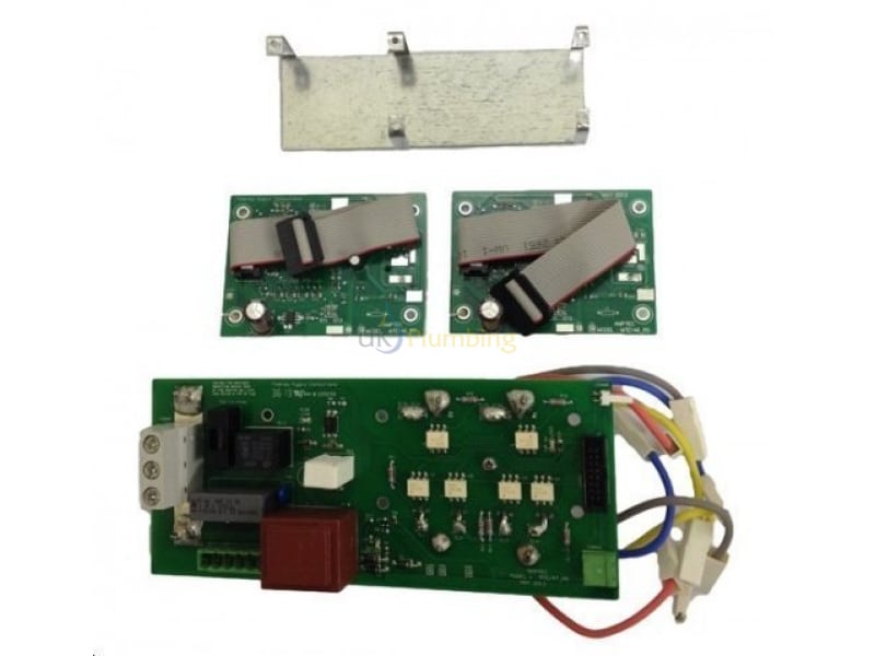 Heatrae Amptec control PCB assembly 7030124, consisting of a green printed circuit board with integrated electronic components, connector pins, a control chip, and mounting holes.